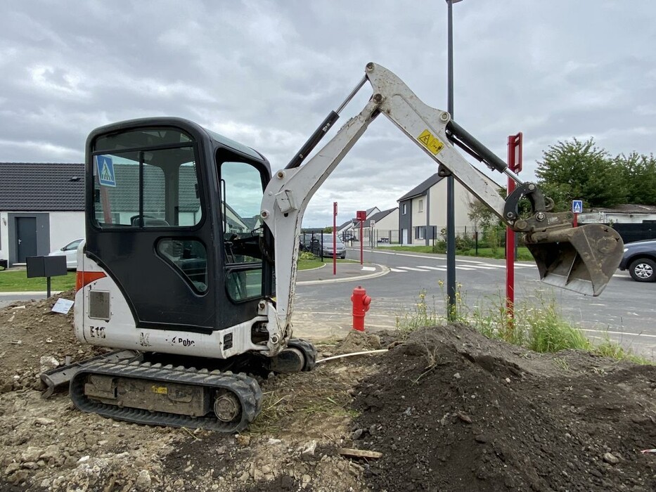 Pásové minirypadlo Bobcat E 16