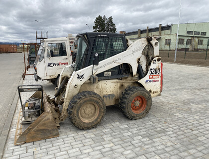 BOBCAT 300