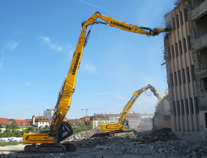 Demoliční bagr Liebherr
