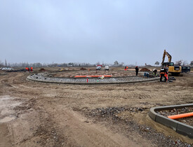 Napojení stavebních objektů ZTV Plánský jez, Prodejna pro dům a zahradu a Dobíjecí stanice v Plané u Českých Budějovic na stávající silniční síť.